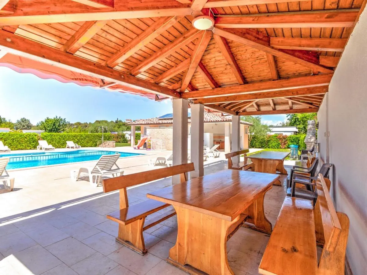 Alluring Mobile Home In Banjole With Swimming Pool Croatia